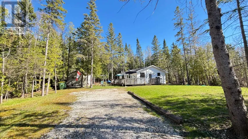 26 THOMPSON AVENUE, Native Leased Lands, Ontario N0H2L0