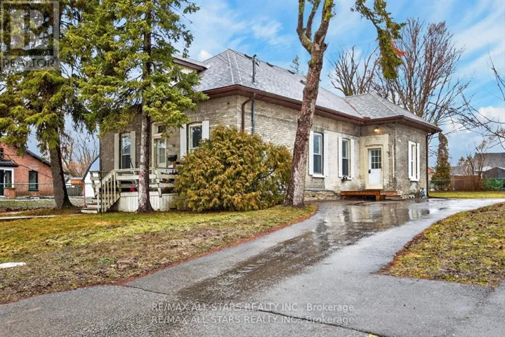 36 CAROLINE STREET, Kawartha Lakes (Lindsay), Ontario K9V1T1