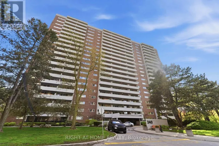 2011 - 240 SCARLETT ROAD, Toronto (Rockcliffe-Smythe), Ontario M6N4X4