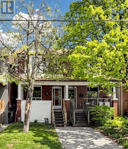 137 CAMPBELL AVENUE, Toronto (Dovercourt-Wallace Emerson-Junction), Ontario M6P3V1