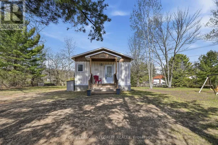 327 BAYVIEW DRIVE, Ottawa, Ontario K0A3M0
