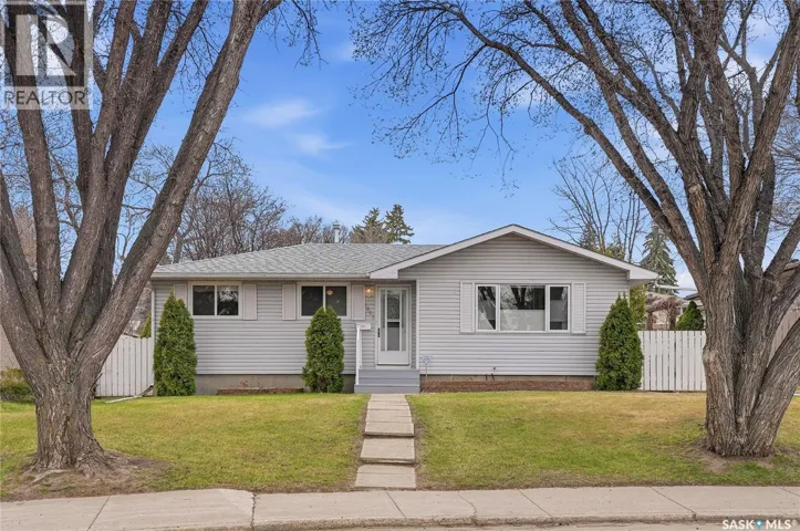 1663 Alexandra AVENUE, Saskatoon, Saskatchewan S7K3C4