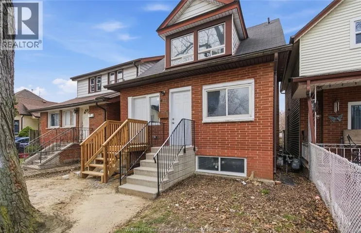 435 CARON AVENUE Unit# MAIN LEVEL, Windsor, Ontario N8A5B3
