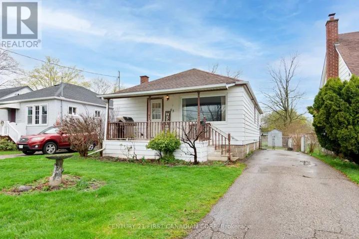 65 FIRST AVENUE, St. Thomas, Ontario N5R4N3