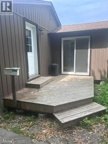413 CEDAR Street Unit# REAR, Dunnville, Ontario N1A2J2