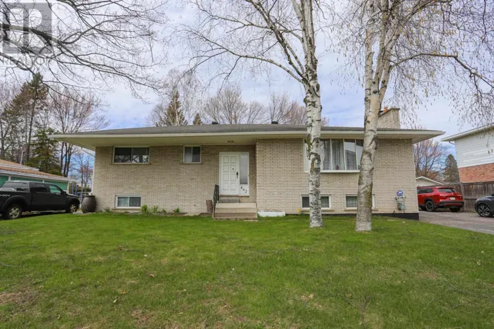 462 Northern AVE E, Sault Ste. Marie, Ontario P6B4J1