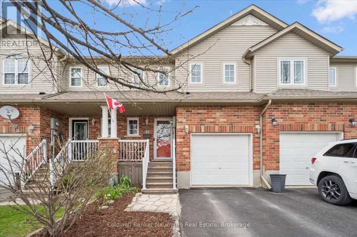 47 GIBBONS DRIVE, Centre Wellington (Fergus), Ontario N1M3T4