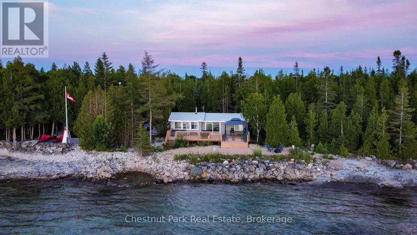 37 RONALD STREET, Northern Bruce Peninsula, Ontario N0H1X0