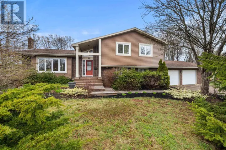 13 BARDIN Crescent, Charlottetown, Prince Edward Island C1E1L7