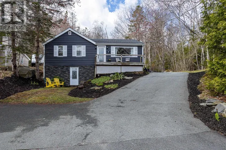11 Dartmoor Crescent, Bedford, Nova Scotia B4A2K4