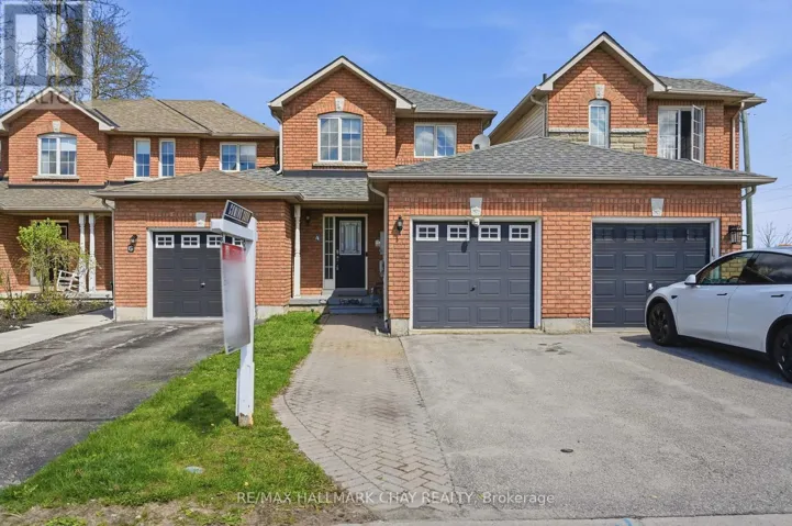 4 HAWTHORNE CRESCENT, Barrie (Ardagh), Ontario L4N8K1