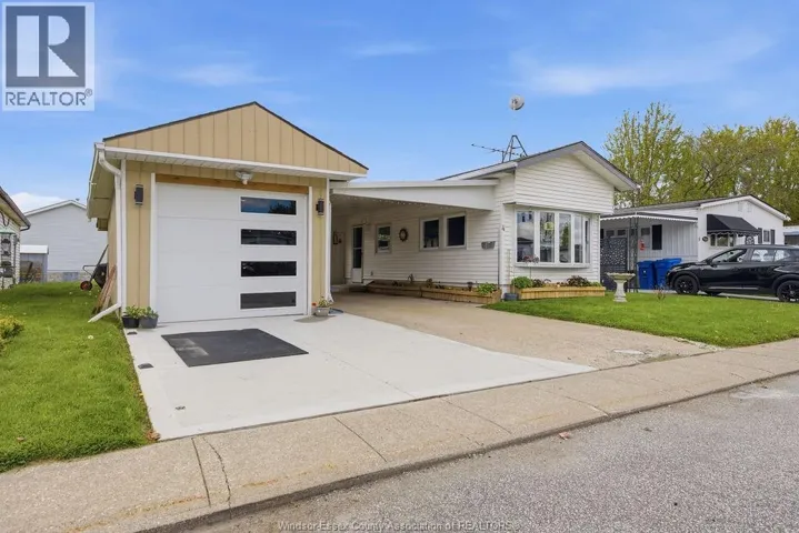 4 MALDEN HILL, Amherstburg, Ontario N9V3E1
