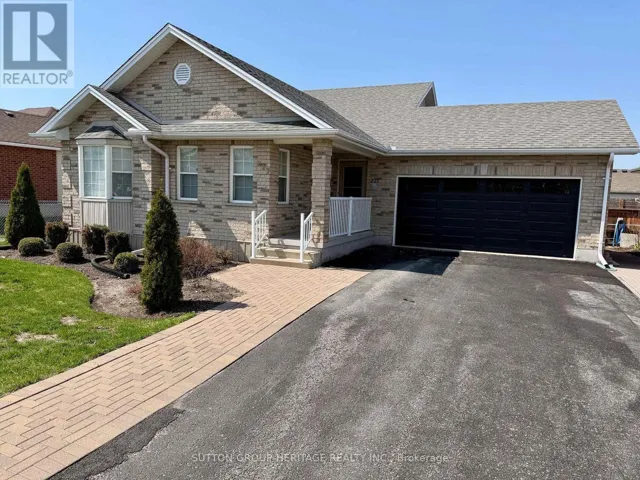 227 VICTORIA AVENUE W, Kawartha Lakes (Lindsay), Ontario K9V6C9