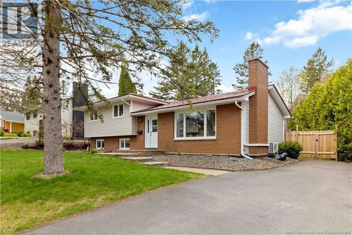 460 Dufferin Street, Fredericton, New Brunswick E3B3A7
