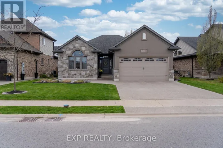 8736 ANGIE DRIVE, Niagara Falls (Forestview), Ontario L2H0H9