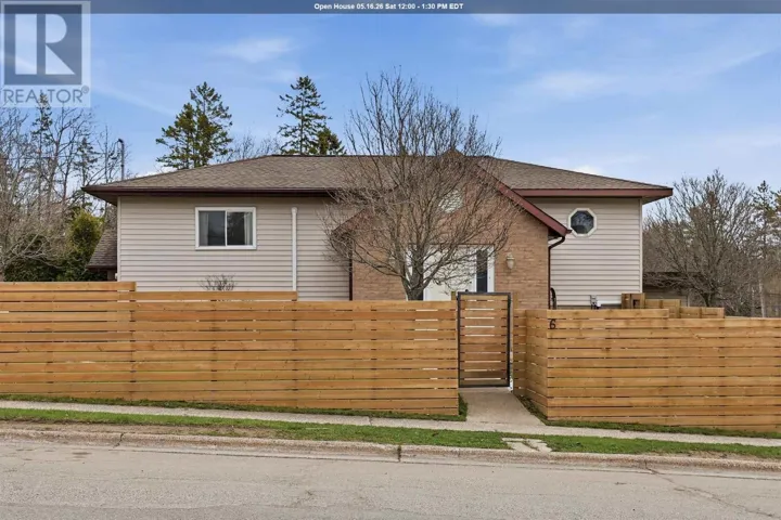 6 Moluch ST, Sault Ste. Marie, Ontario P6B3G8