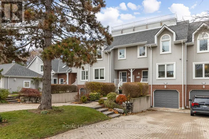 13 - 1 LAKESIDE DRIVE, St. Catharines (Port Weller), Ontario L2M1P3