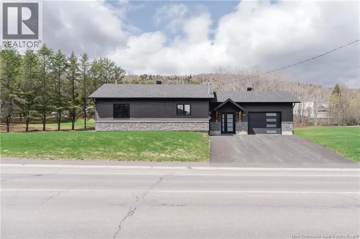 1303 St-Francois, Edmundston, New Brunswick E3V4P2
