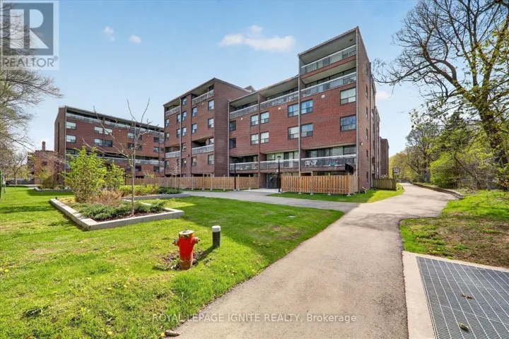 602 - 4064 LAWRENCE AVENUE E, Toronto (West Hill), Ontario M1E4V6