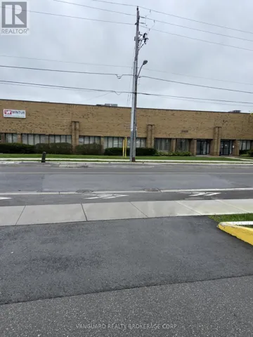 265 CHAMPAGNE DRIVE, Toronto (York University Heights), Ontario M3J2C6