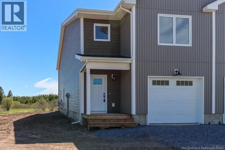 37 Downsview Drive, Saint John, New Brunswick E2M7X4