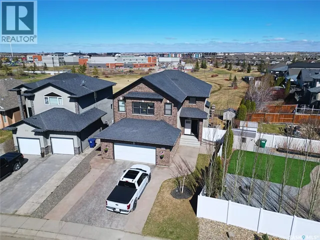 102 Thode AVENUE, Saskatoon, Saskatchewan S7W1A1