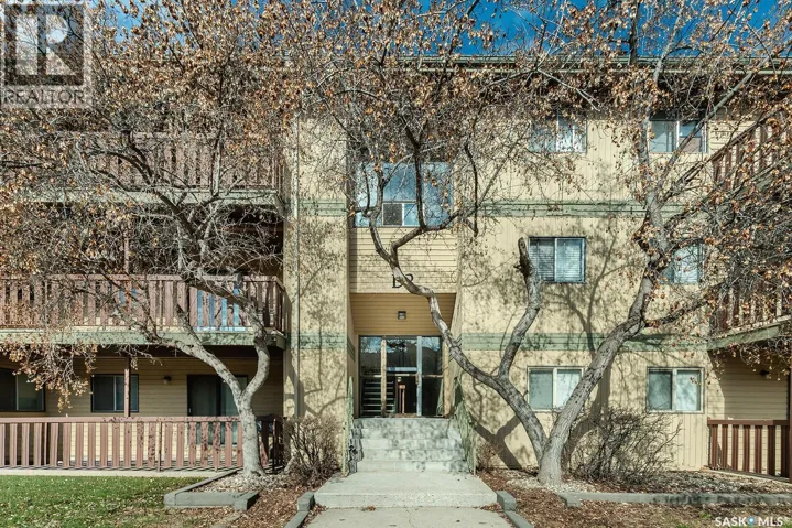 102D2 1121 McKercher DRIVE, Saskatoon, Saskatchewan S7H5B8