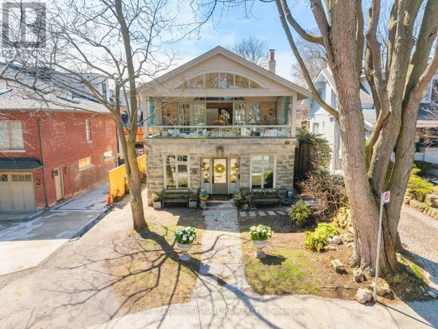 4 NEVILLE PARK BOULEVARD, Toronto (The Beaches), Ontario M4E3P6