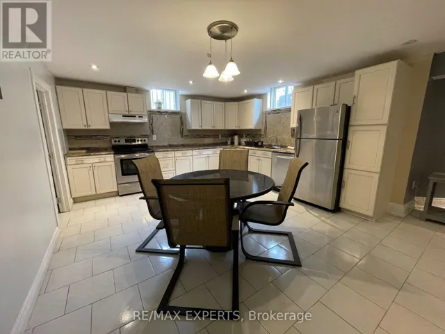 BSMT - 145 COLUMBUS AVENUE, Vaughan (East Woodbridge), Ontario L4L7H1