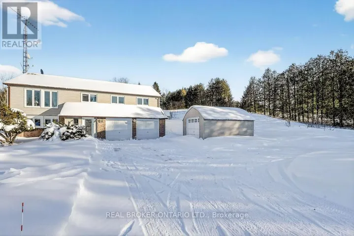 16 OLD CARRIAGE ROAD, East Garafraxa, Ontario L9W5A3
