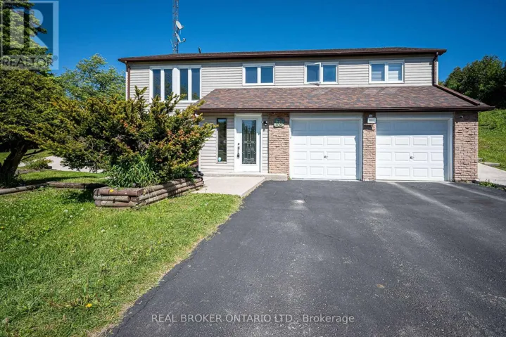 16 OLD CARRIAGE ROAD, East Garafraxa, Ontario L9W5A3