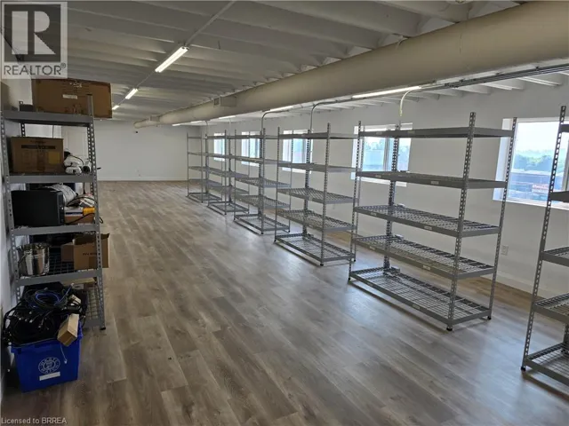 1030 COLBORNE Street W Unit# 5, Brantford, Ontario N3T5L7