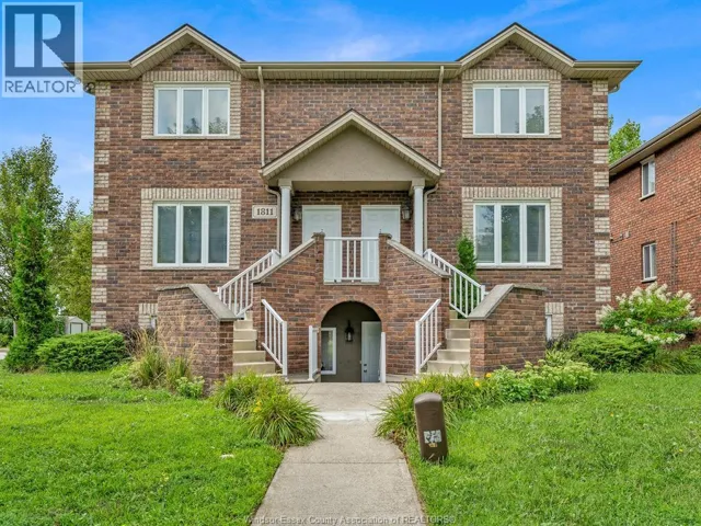 1811 NORTHWAY AVENUE, Windsor, Ontario N9B3M1