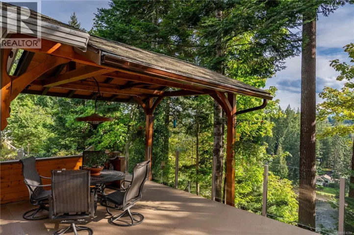 2371 Steelhead Rd, Campbell River, British Columbia V9W4P4