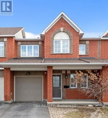 94 HATHAWAY DRIVE, Ottawa, Ontario K2G6S6