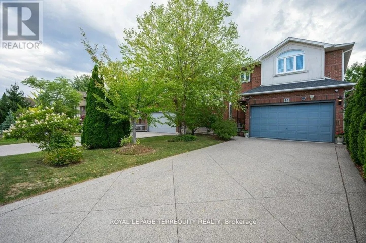 15 ARMOUR CRESCENT, Hamilton (Meadowlands), Ontario L9K1S1