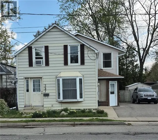 257 CEDAR Street, Simcoe, Ontario N3Y2H8