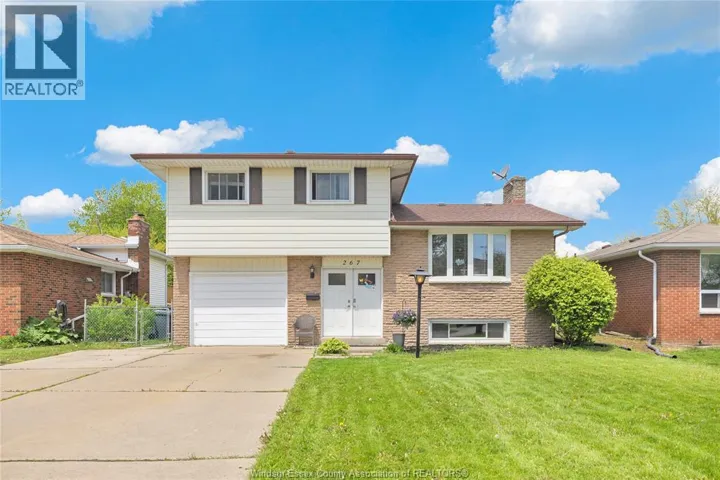 267 ILER STREET, Essex, Ontario N8M1T9