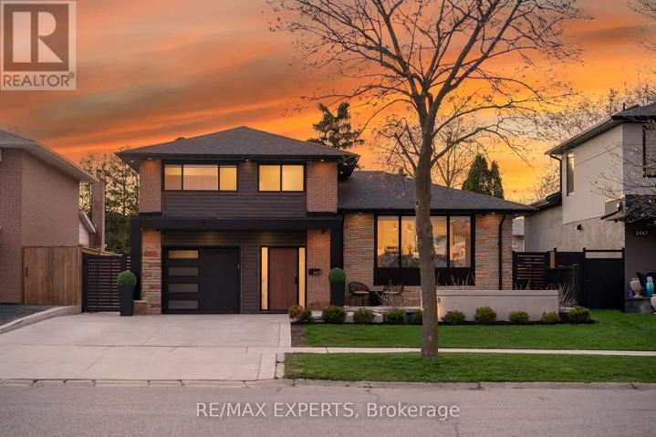 2453 BONNER ROAD, Mississauga (Clarkson), Ontario L5J2E1