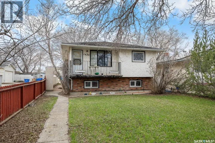 1426 SOUTHAM STREET, Regina, Saskatchewan S4T6T7