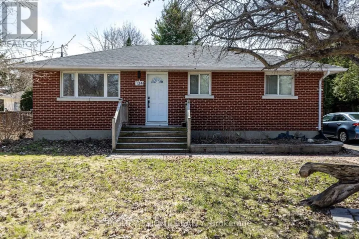 134 DAVID DRIVE, Ottawa, Ontario K2G2N9
