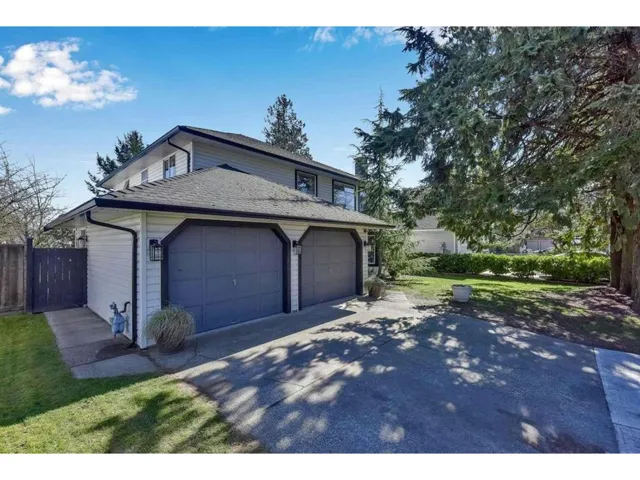 6074 188 STREET, Surrey, British Columbia V3S7V9