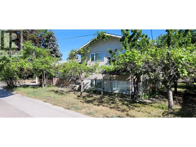 1240 KLO Road, Kelowna, British Columbia V1V2V6