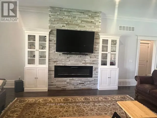 780