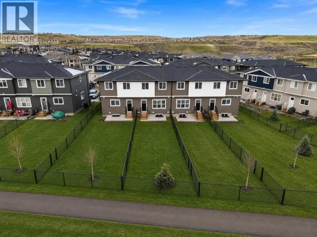 804, 525 River Heights Drive, Cochrane, Alberta T4C3E3