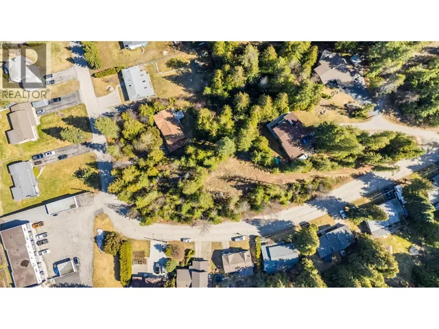 1428 Meadowbrook Drive, Castlegar, British Columbia V1N3L9