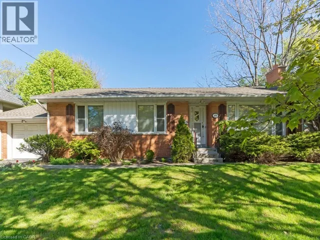 2067 DEVON Road, Oakville, Ontario L6J2N1