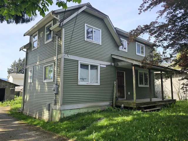 45352 BERNARD AVENUE, Chilliwack Proper West, Chilliwack, British Columbia V2P1H4