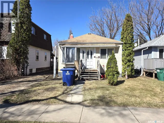 829 I AVENUE N, Saskatoon, Saskatchewan S7L2H2