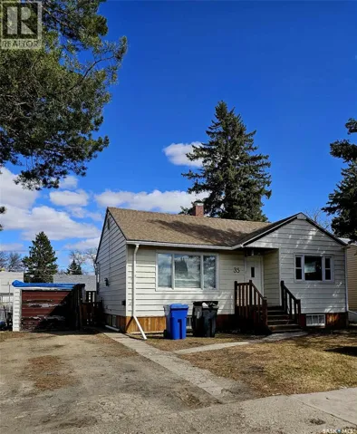35 Reaman AVENUE, Yorkton, Saskatchewan S3N2B8
